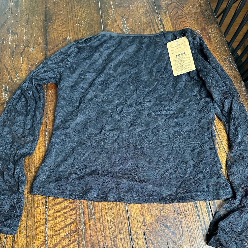 NWT black lace shirt - S‎